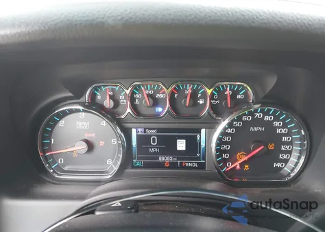 2020 Chevrolet Tahoe 2Wd Lt z USA, uszkodzony, nr VIN 1GNSCBKC1LR270915